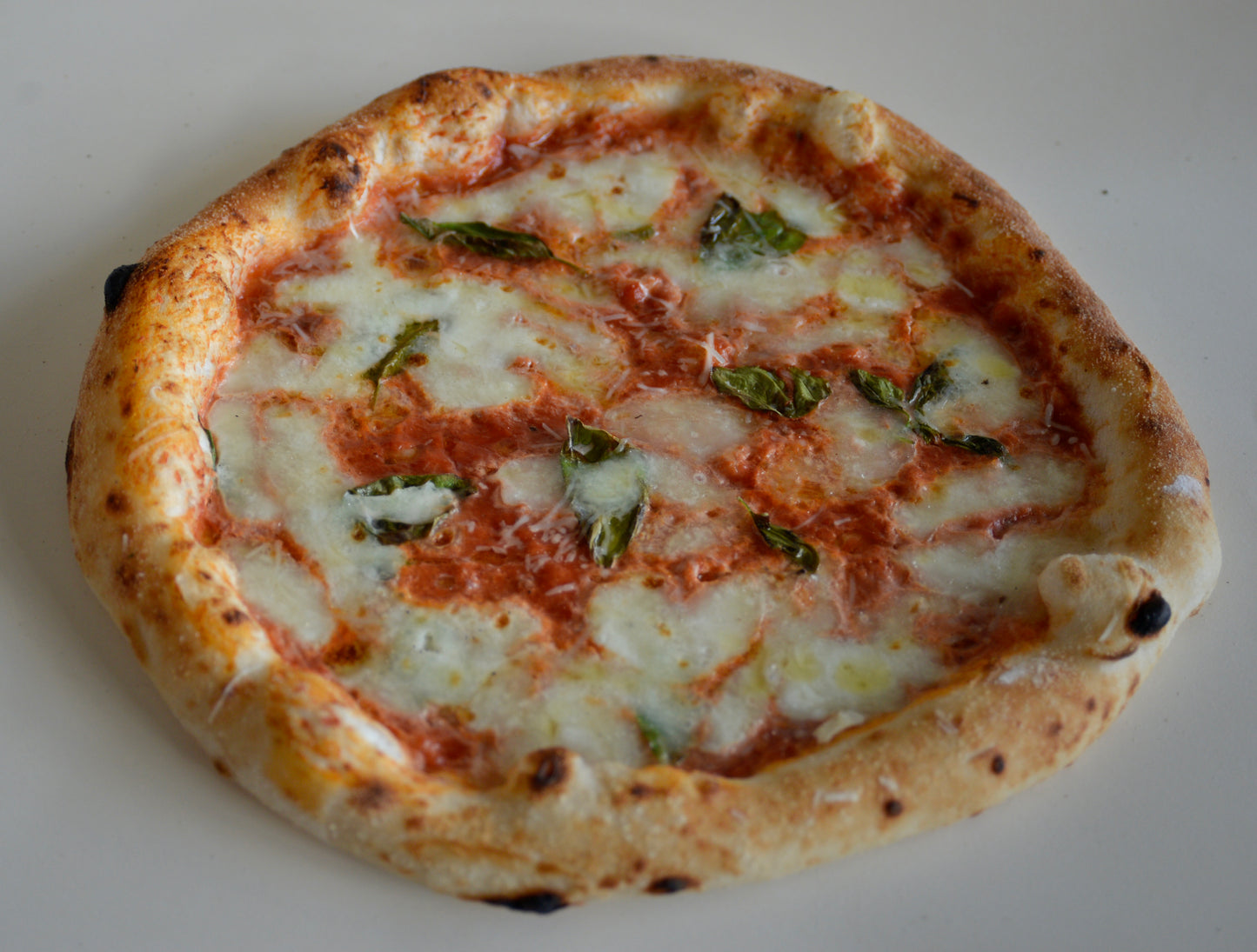 pre-baked Margherita Pizza